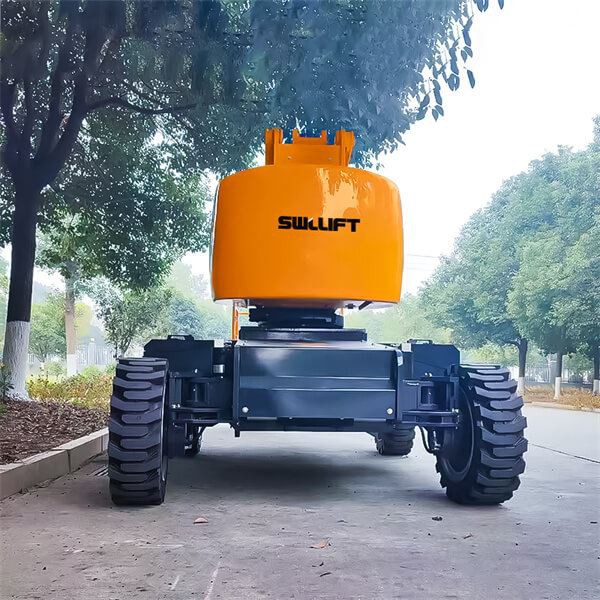 自走式牽引式関節ブームリフト